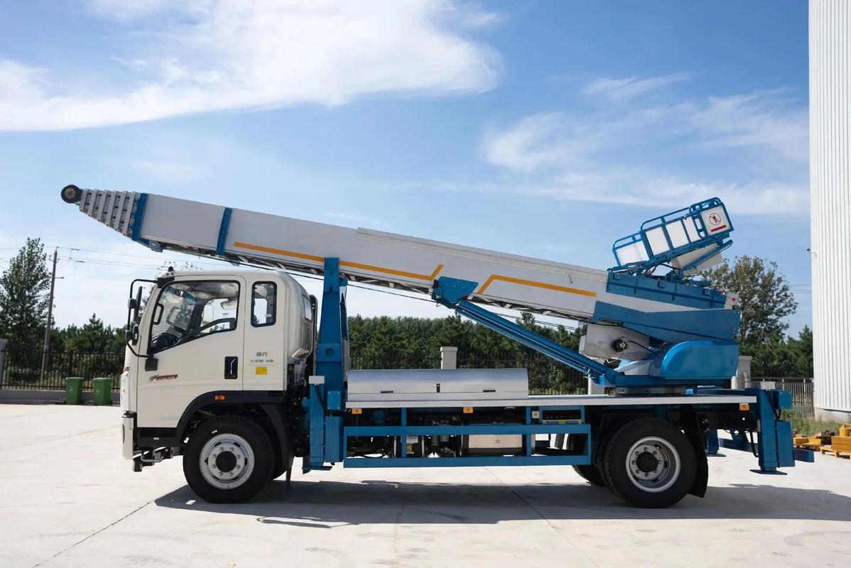 渔洋镇云梯上料车租赁费用